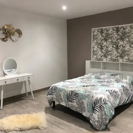 Maison Moderne Avec Piscine Holiday home